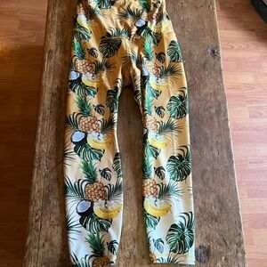 Bewilder Tropical Print Leggings
